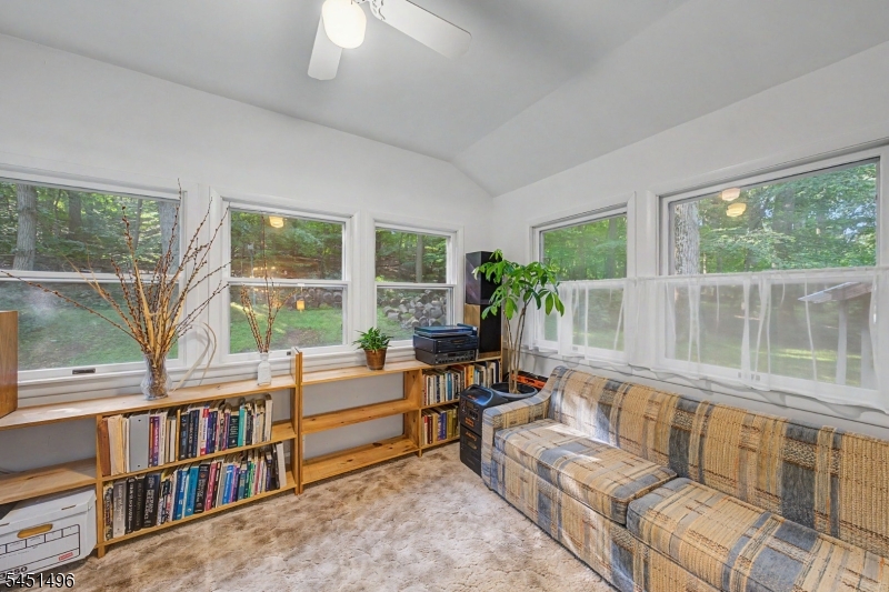 5 Horizon Drive Property Photo 14