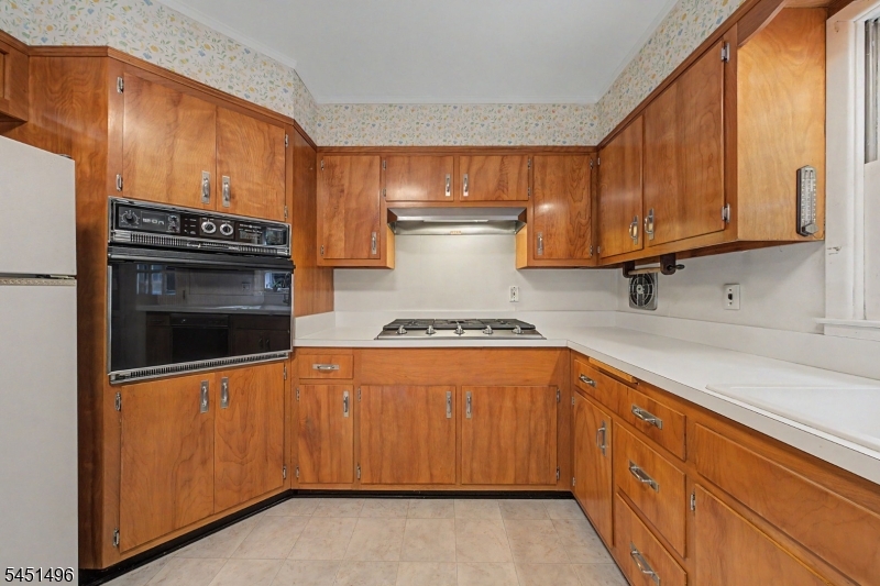 5 Horizon Drive Property Photo 17