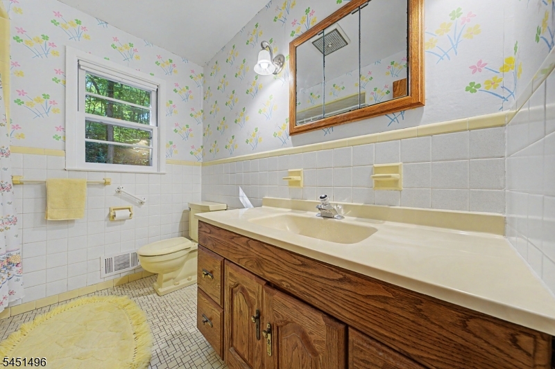 5 Horizon Drive Property Photo 21