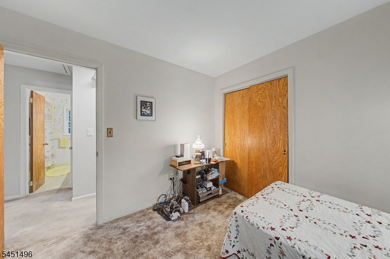 5 Horizon Drive Property Photo 23