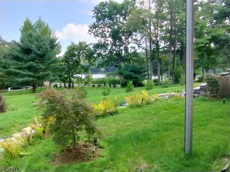 20 Morris Lake Rd Property Photo 6