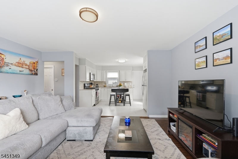 63 Johnson St Property Photo 1