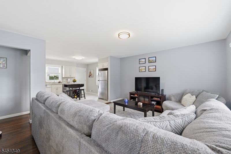 63 Johnson St Property Photo 6