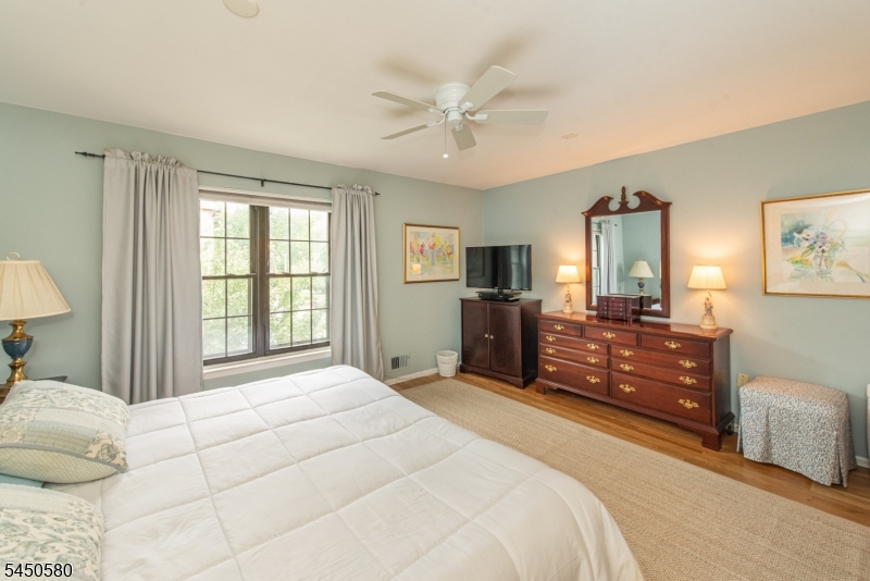 181 Long Hill Road 5 Property Photo 11
