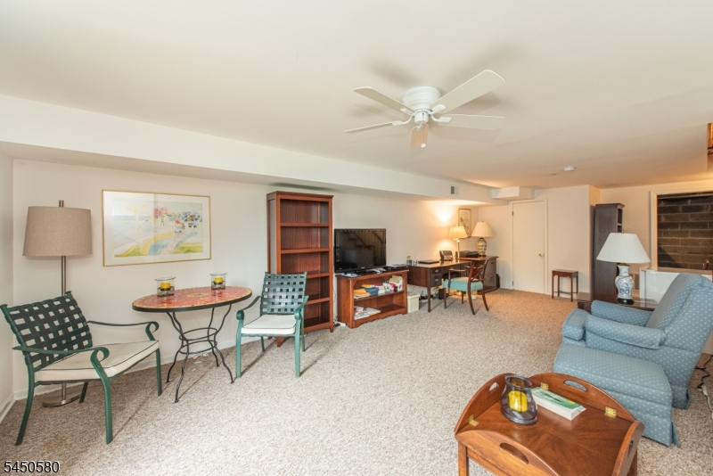 181 Long Hill Road 5 Property Photo 16