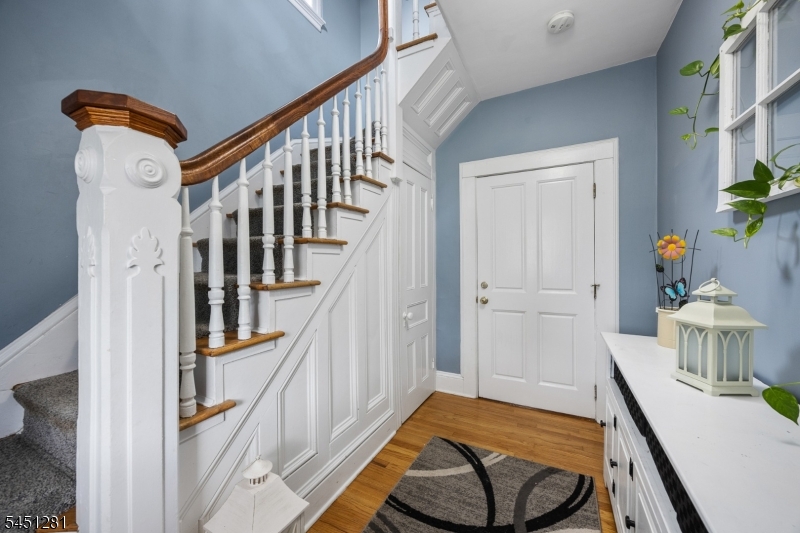 21 N Lincoln Ave Property Photo 6