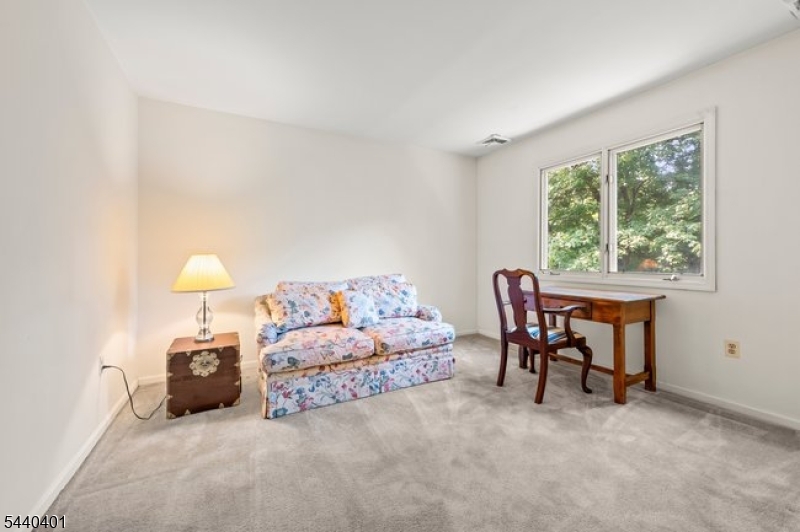 22 Village Green Ct Property Photo 30