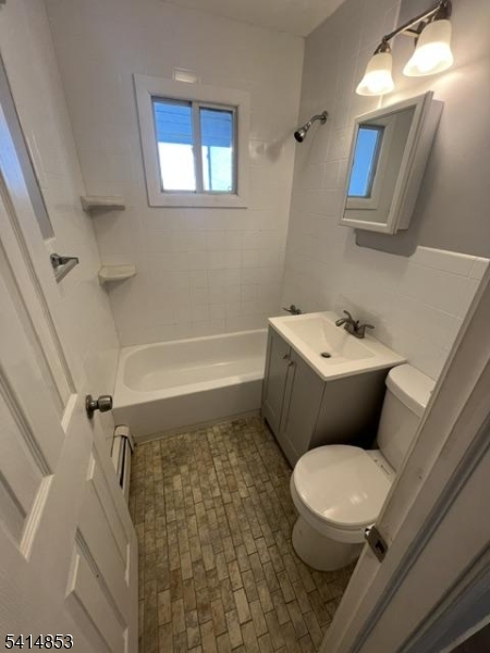21 Alva St Property Photo 10