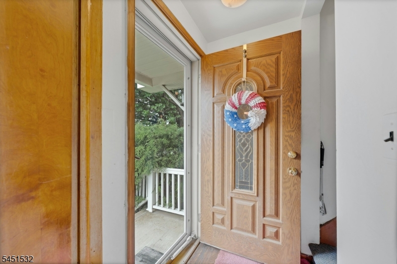34 Berkeley Ave Property Photo 4