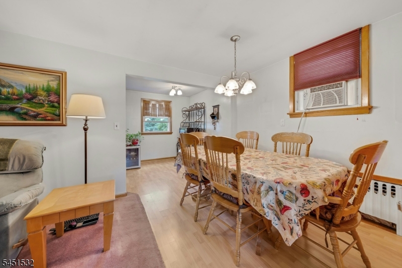 34 Berkeley Ave Property Photo 22