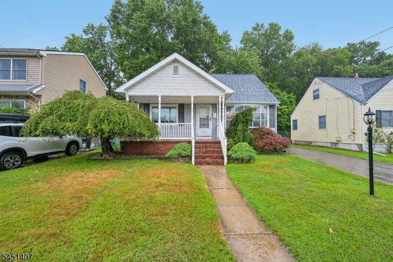 154 Marlboro Rd Property Photo 1