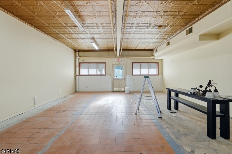 15 Wallington Ave Property Photo 15