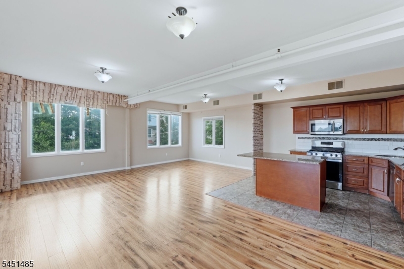 15 Wallington Ave Property Photo 25