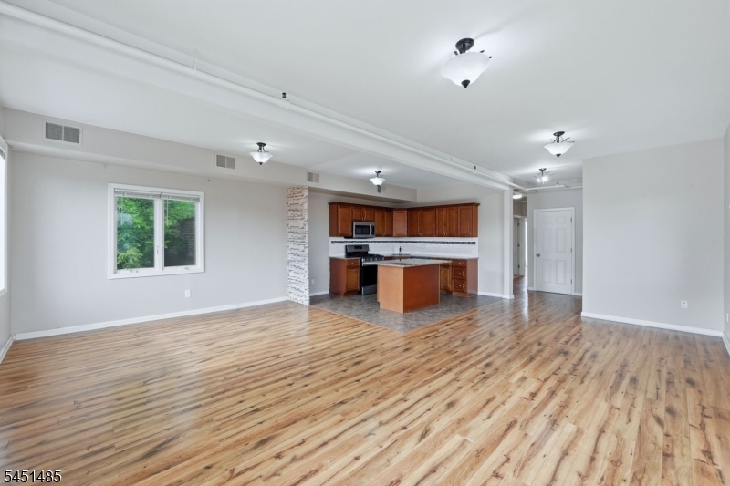 15 Wallington Ave Property Photo 27
