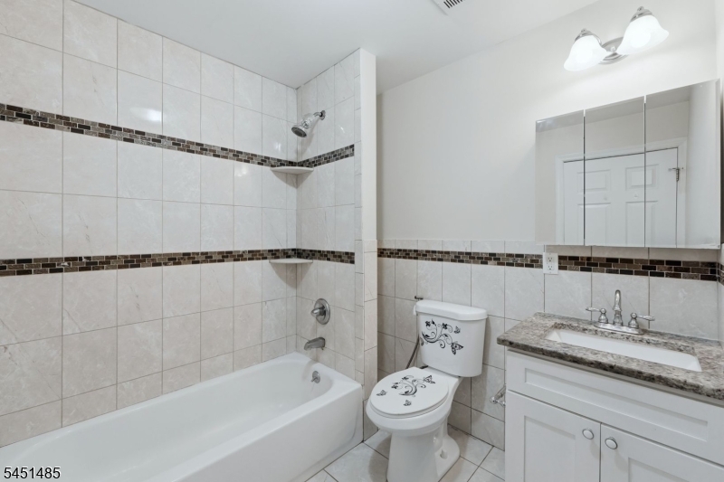 15 Wallington Ave Property Photo 39