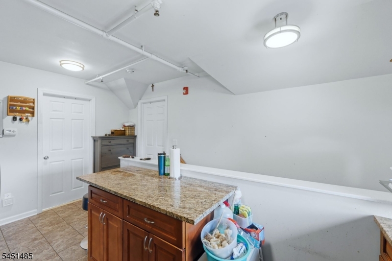15 Wallington Ave Property Photo 44