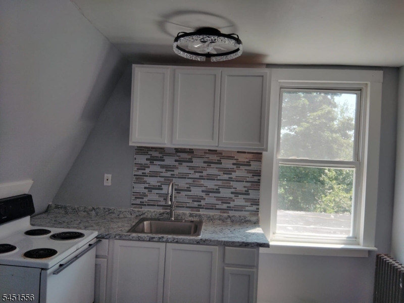 134 Florence Ave Property Photo 1