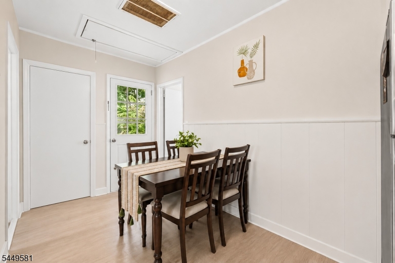 30 Aubrey St 2 Property Photo 6