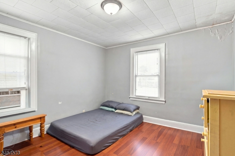 27 Philip Pl Property Photo 13