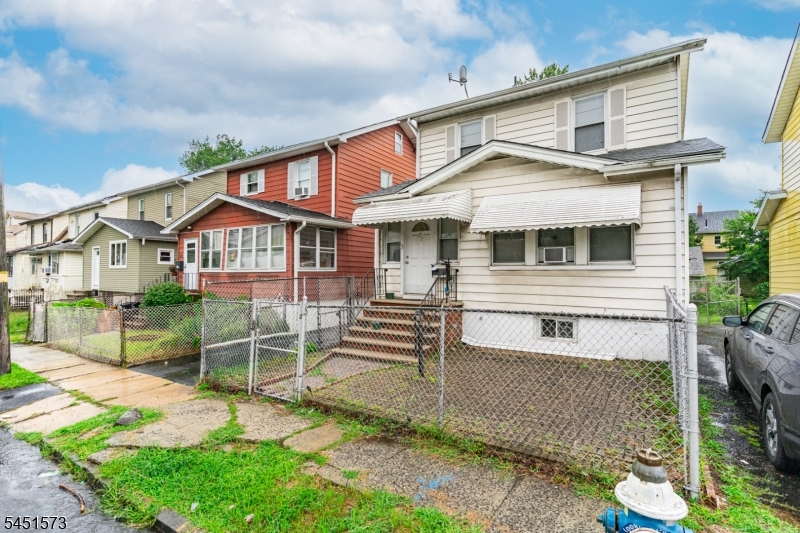 27 Philip Pl Property Photo 19