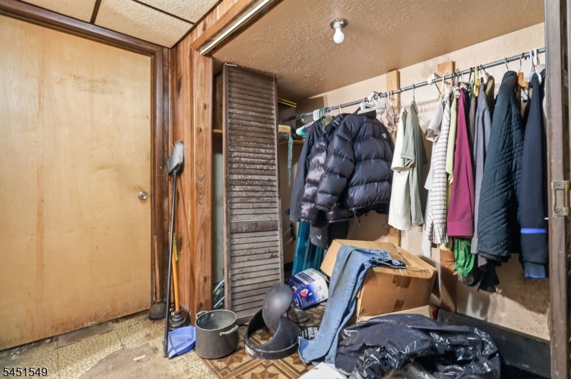 312 Stuyvesant Ave Property Photo 17