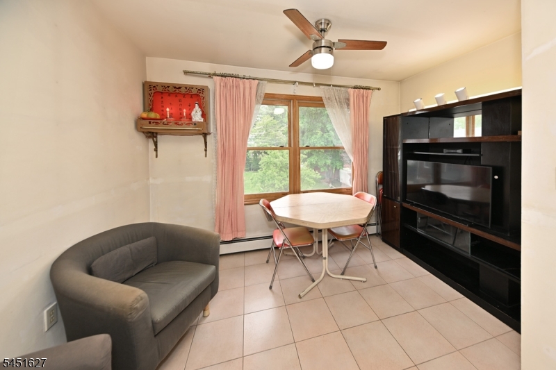 23 Ward St Property Photo 9