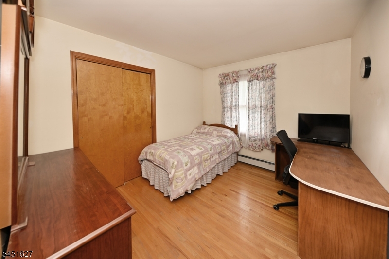 23 Ward St Property Photo 12