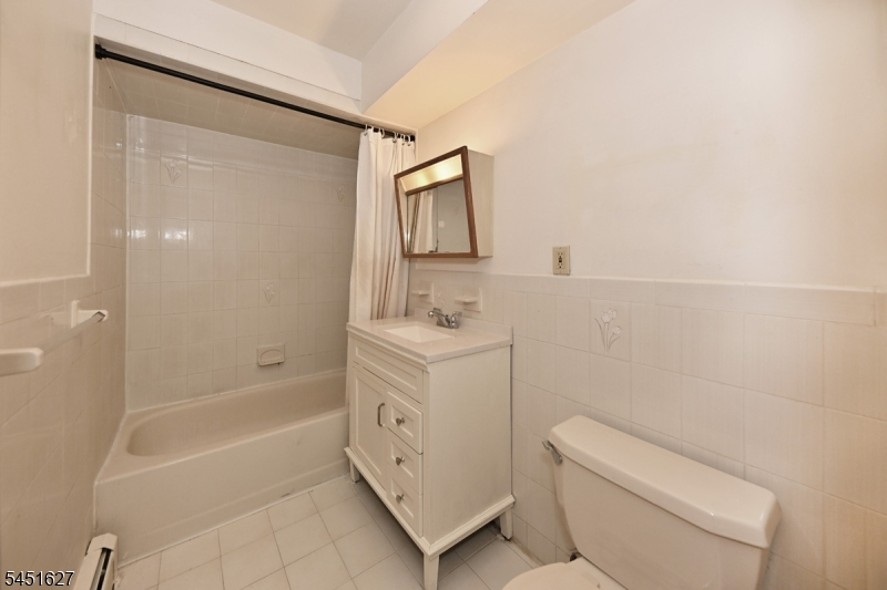 23 Ward St Property Photo 18