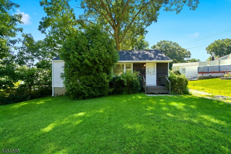 234 Prospect St Property Photo 1