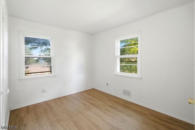 234 Prospect St Property Photo 8