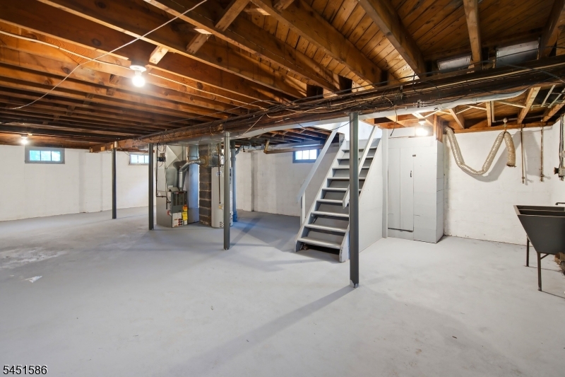 234 Prospect St Property Photo 15