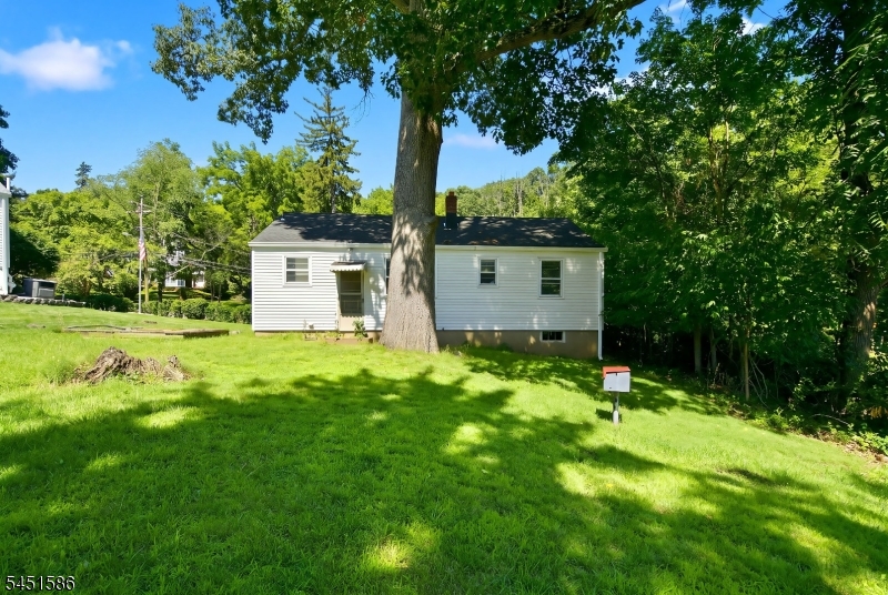 234 Prospect St Property Photo 17
