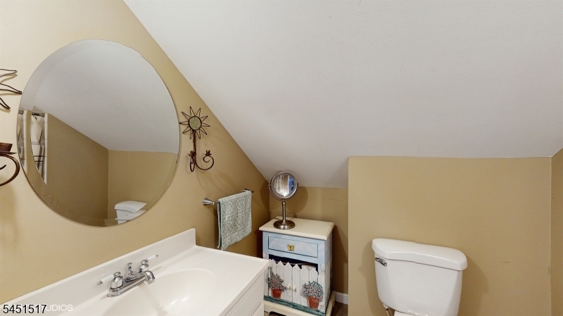 403 Sharp St Property Photo 18