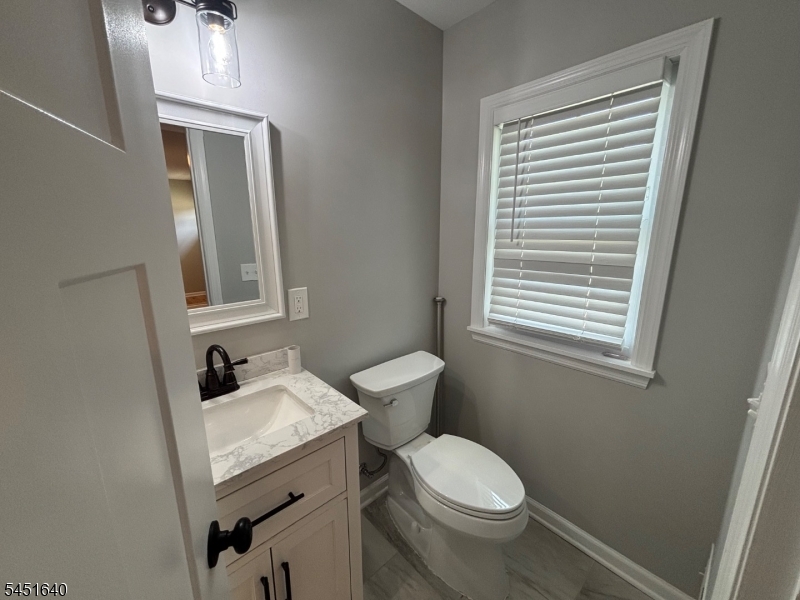 800 Drake Ave Property Photo 12