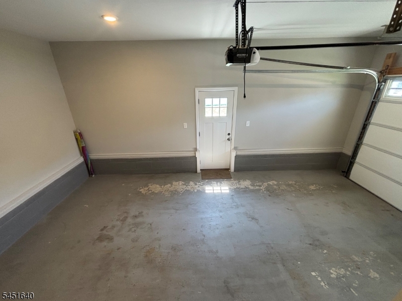 800 Drake Ave Property Photo 21