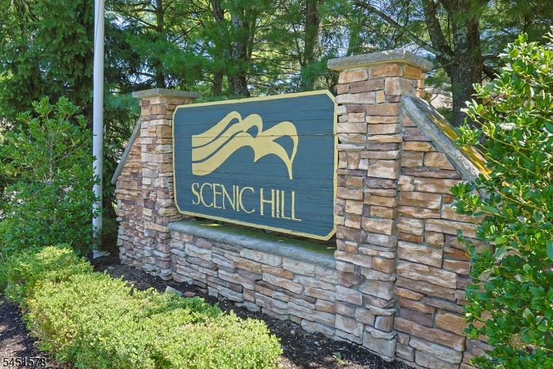 2 Hart Dr Property Photo 1