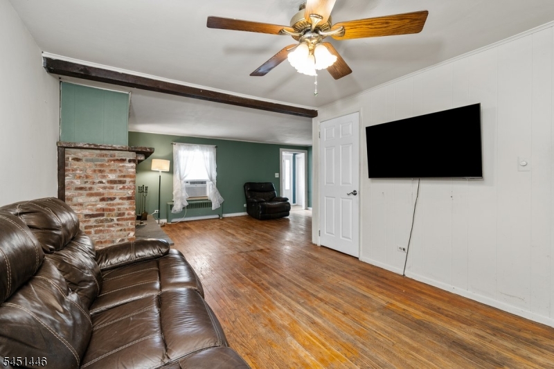 526 Grand Ave Property Photo 16