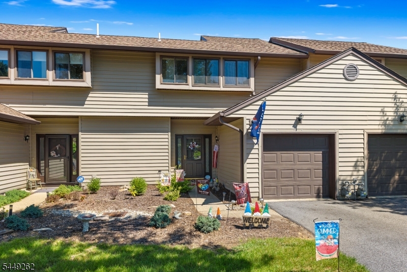 6 Sparrow Circle Property Photo 1
