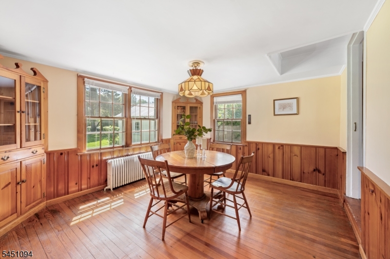65 Washington St Property Photo 12