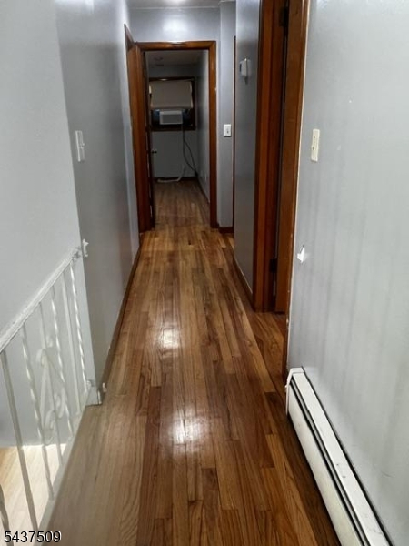 42 Edgewood Ter Property Photo 8