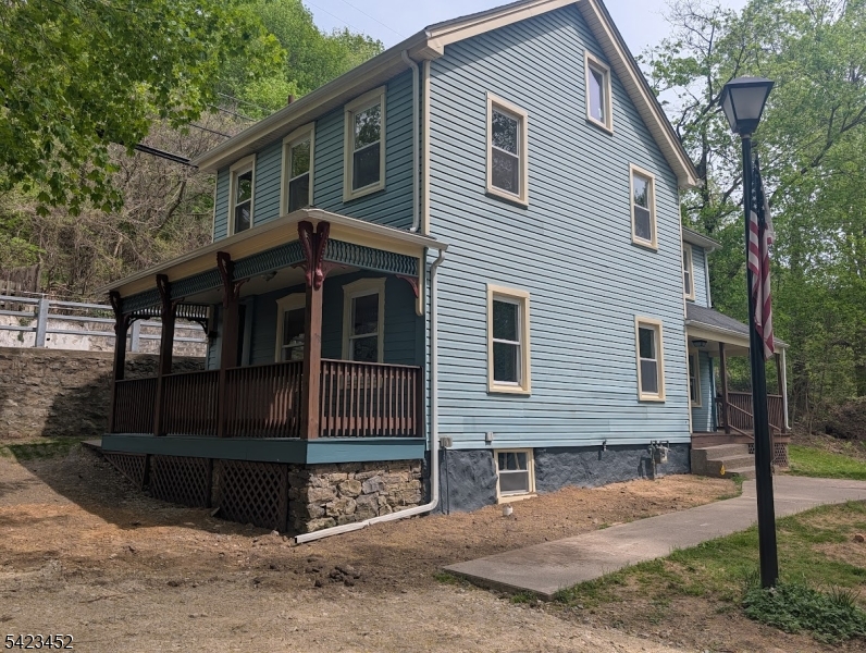 840 S Main St Property Photo 2