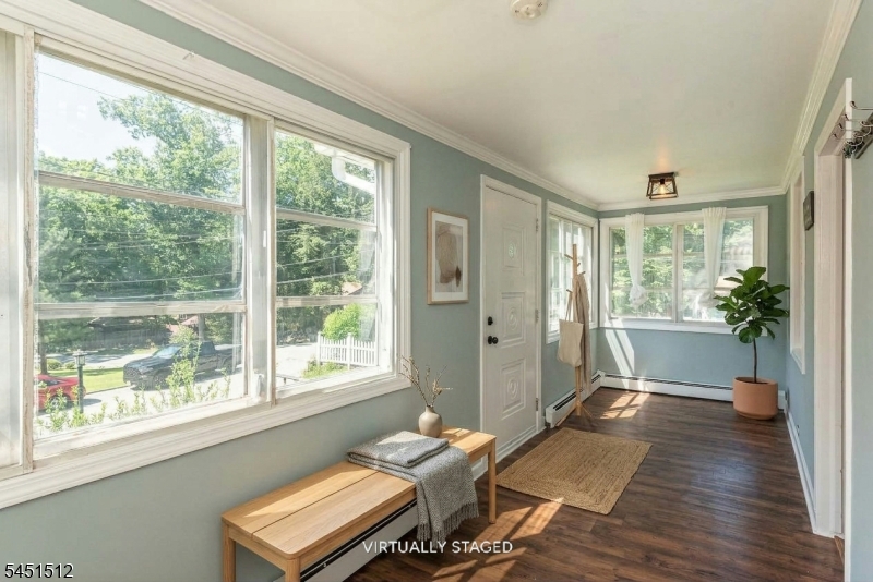 65 Kraft Pl Property Photo 3