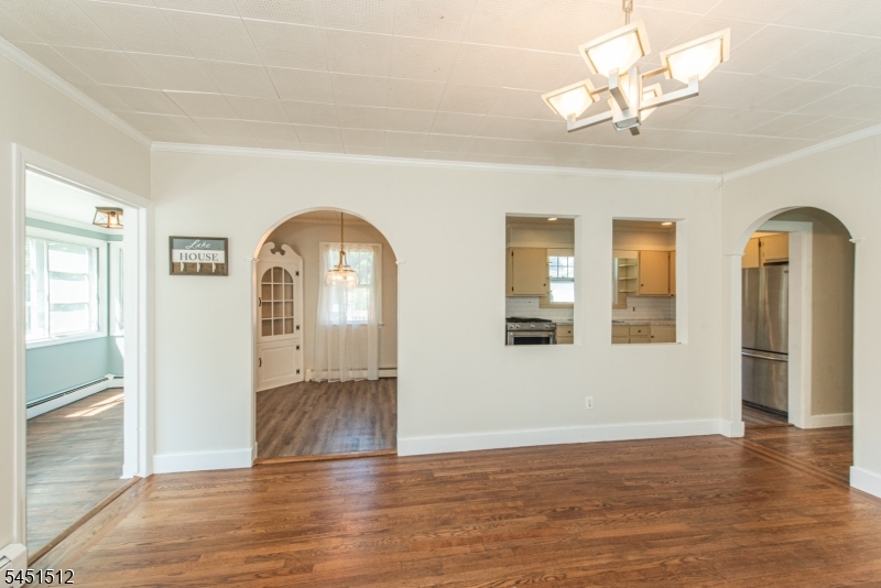 65 Kraft Pl Property Photo 6