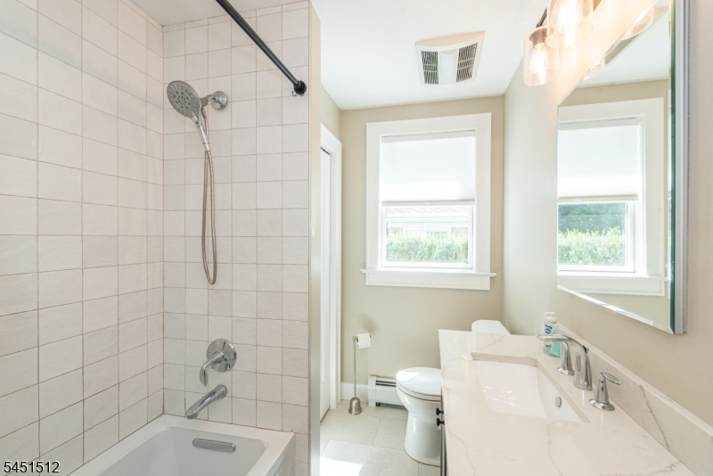 65 Kraft Pl Property Photo 17