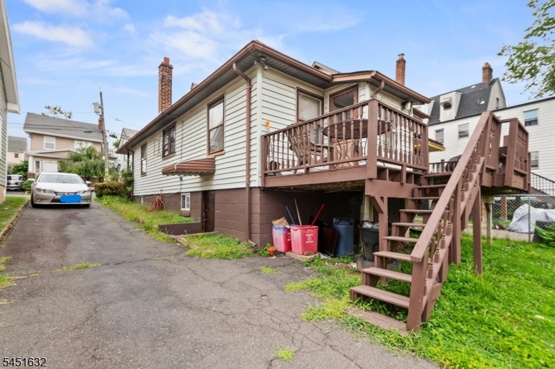 32 Grant Pl Property Photo 14