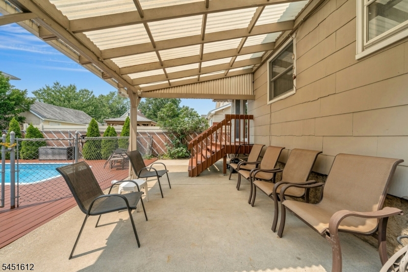 204 Tontine Ave Property Photo 24
