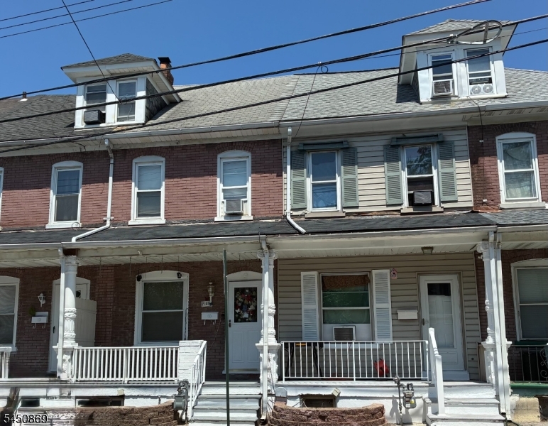 7 Davis St Property Photo 1