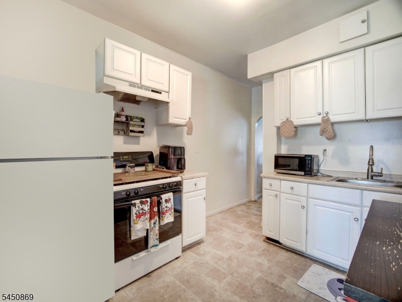 7 Davis St Property Photo 13