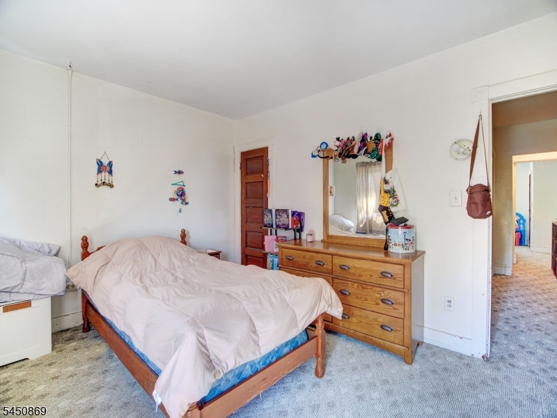 7 Davis St Property Photo 17