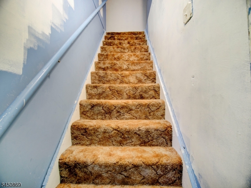 7 Davis St Property Photo 23